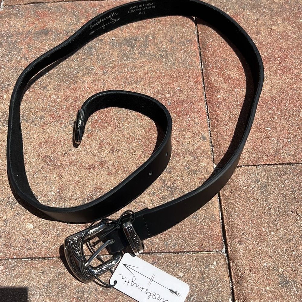 Brand New Black Leather Belt - Silver Hardware - Size M/L
